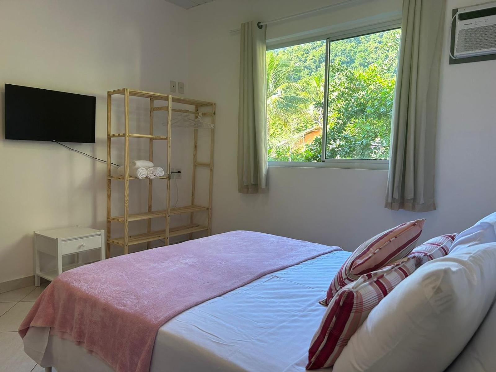 Pedra Mar - Quartos E Suites Em Angra อังกราโดสเฮย์ส ภายนอก รูปภาพ